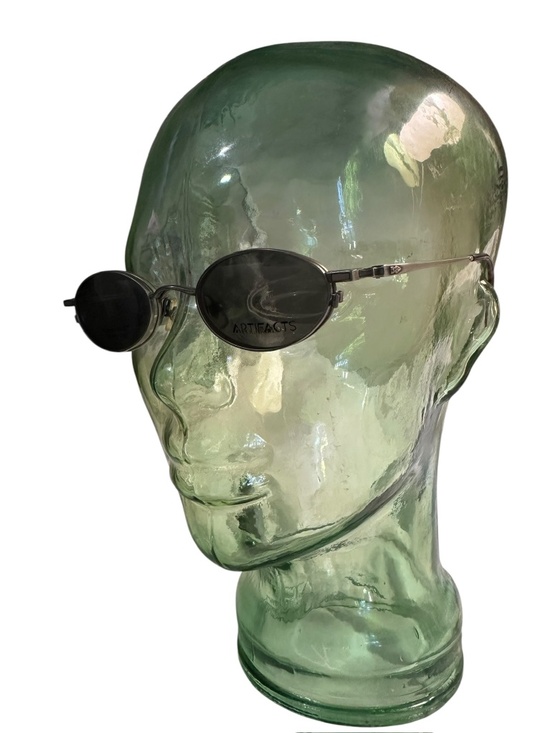 Rare Vintage ARTIFACTS 703 Clip-on Polarized Eyeglasses Oval Black 46 20 main image 5